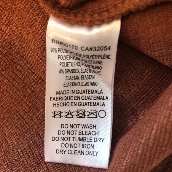 Anthropologie cognac colour puff sleeve button top - Picture 8 of 8